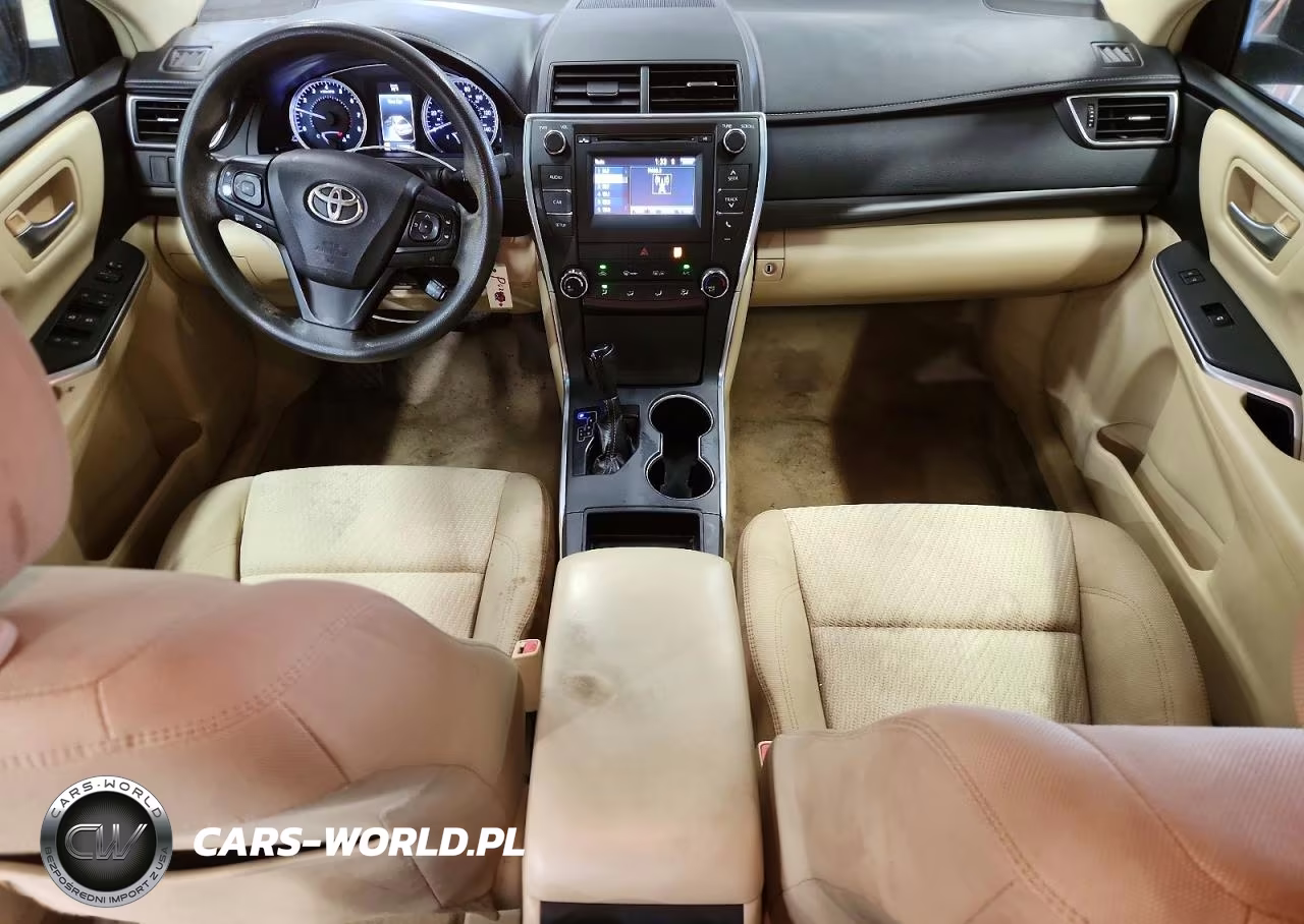 2016 Toyota Camry Le VIN:4T4BF1FKXGR518403 - 8