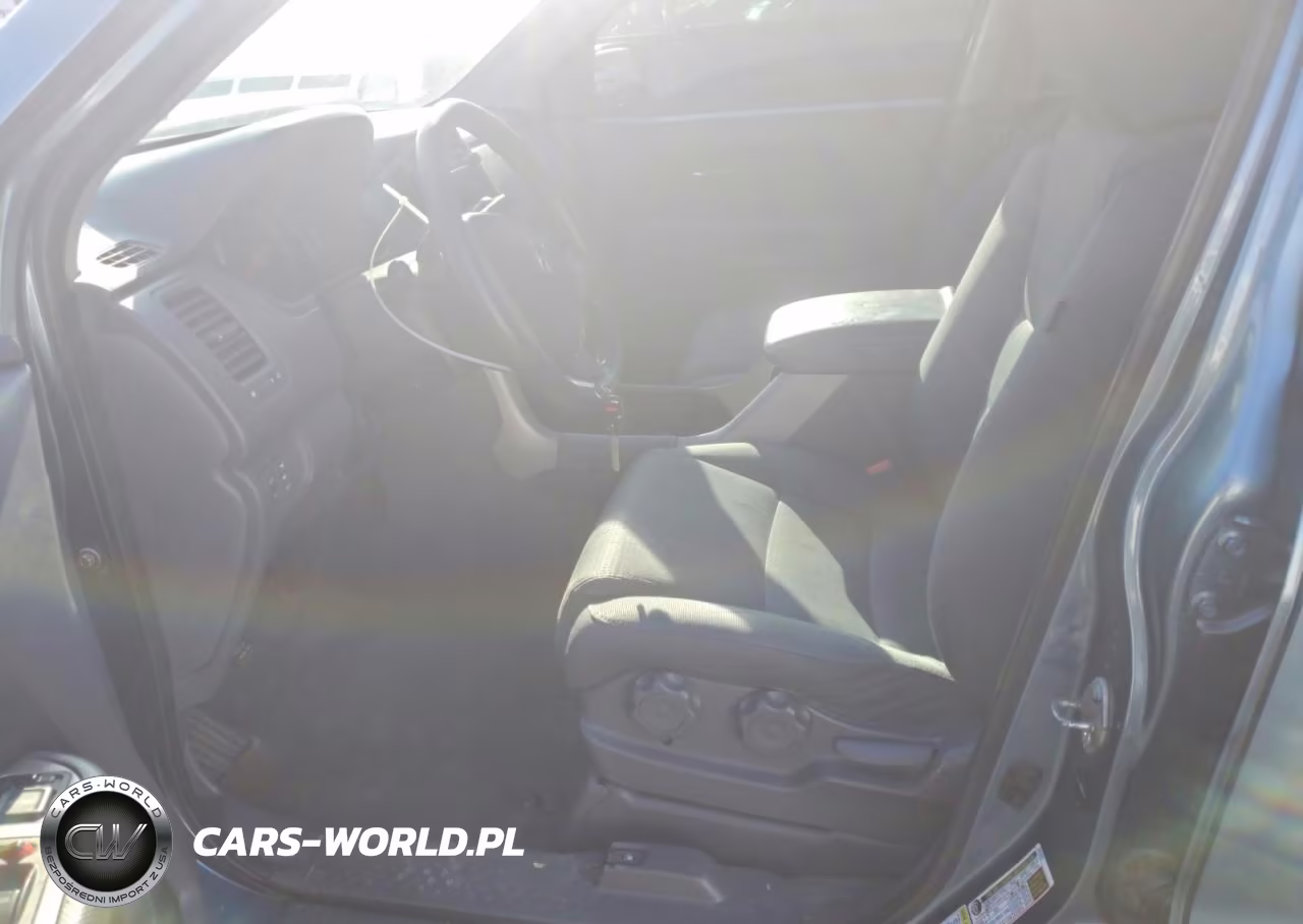 2006 Honda Pilot Lx VIN:5FNYF28196B028108 - 7