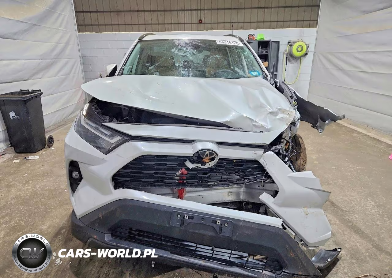 2025 Toyota Rav4 Xle Premium VIN:2T3A1RFVXSW505955 - 5