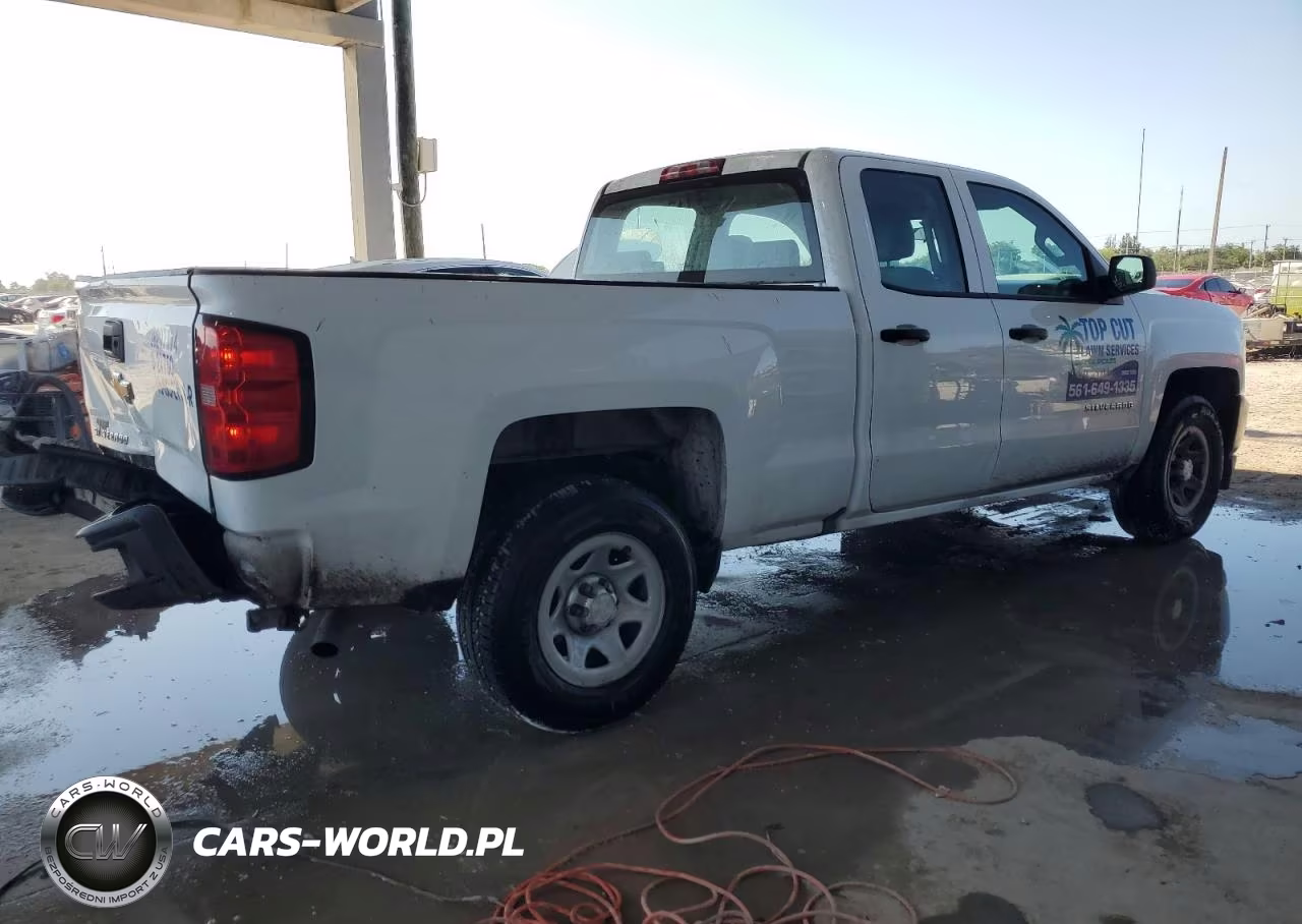 2017 Chevrolet Silverado C1500 VIN:1GCRCNEC1HZ265547 - 3