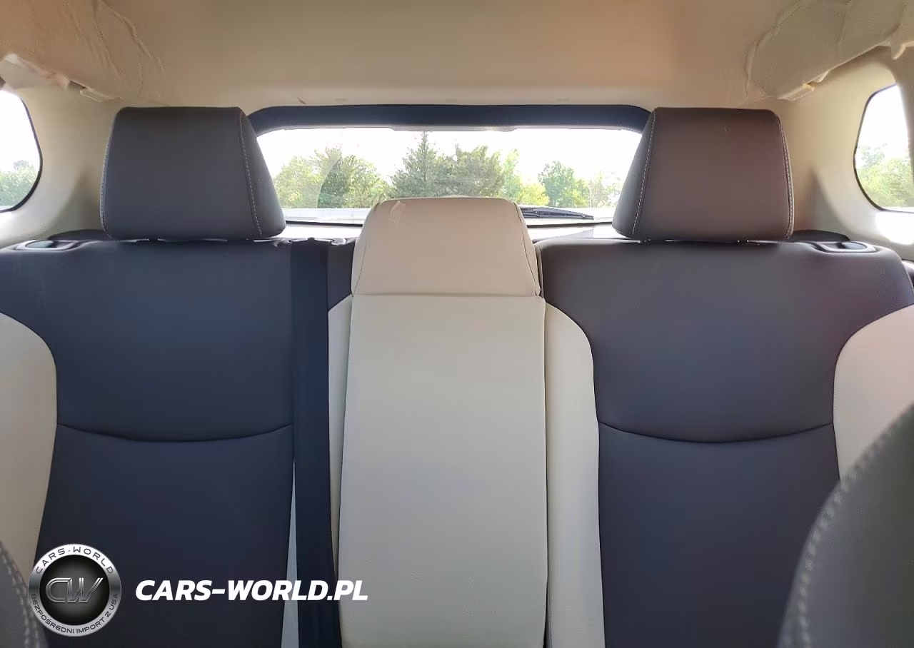 2023 Toyota Corolla Cross Xle VIN:7MUDAABG7PV074365 - 10
