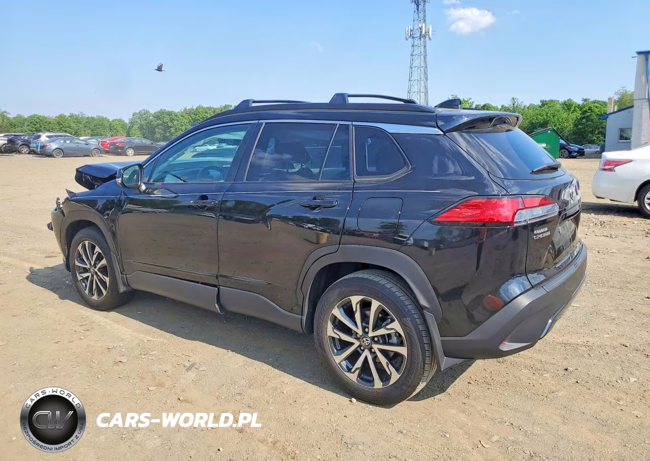 2023 Toyota Corolla Cross Xle VIN:7MUDAABG7PV074365 - 2