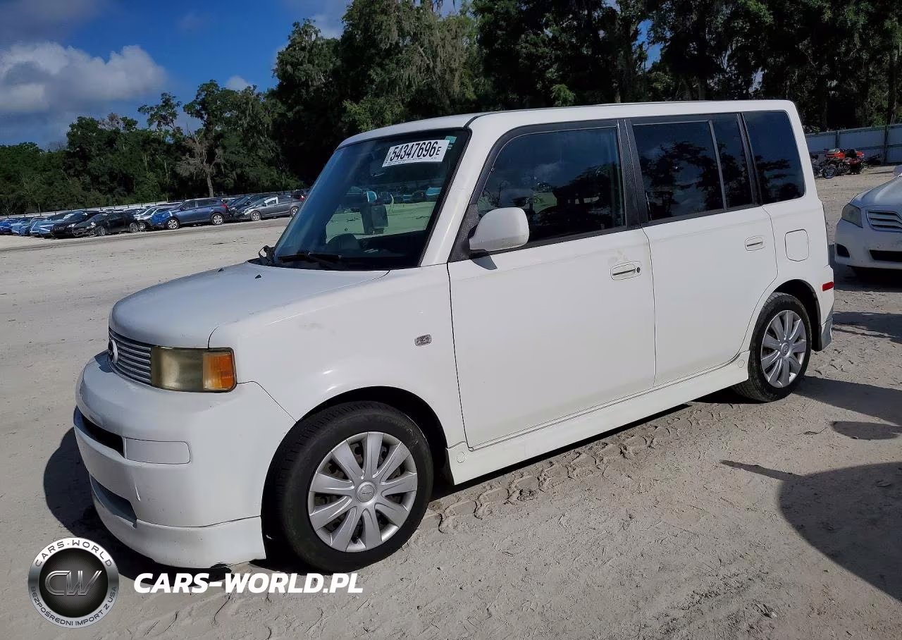 2004 Toyota Scion Xb