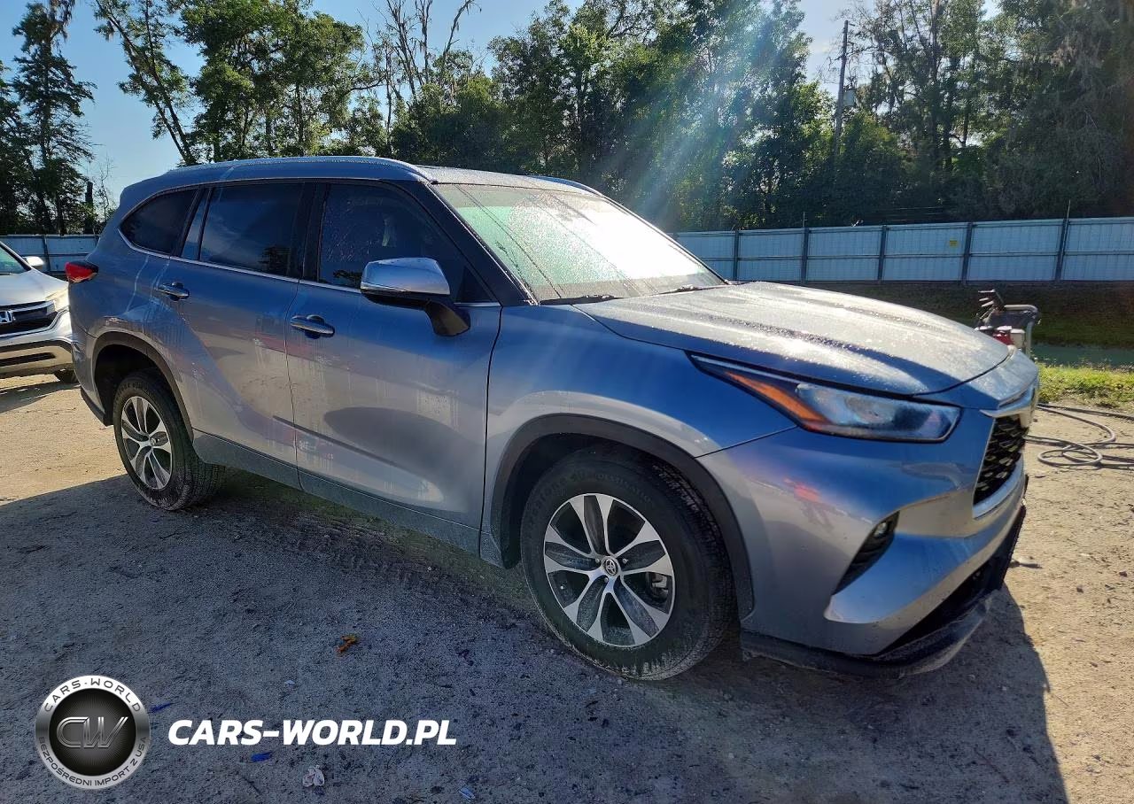 2020 Toyota Highlander Xle VIN:5TDGZRAH5LS017715 - 4