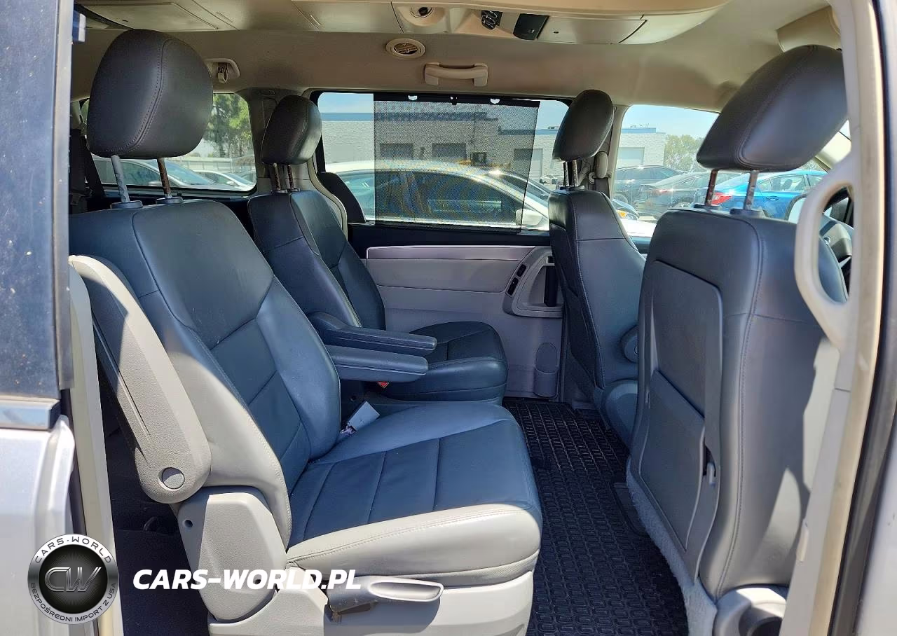 2009 Volkswagen Routan Sel VIN:2V8HW54X79R560739 - 10
