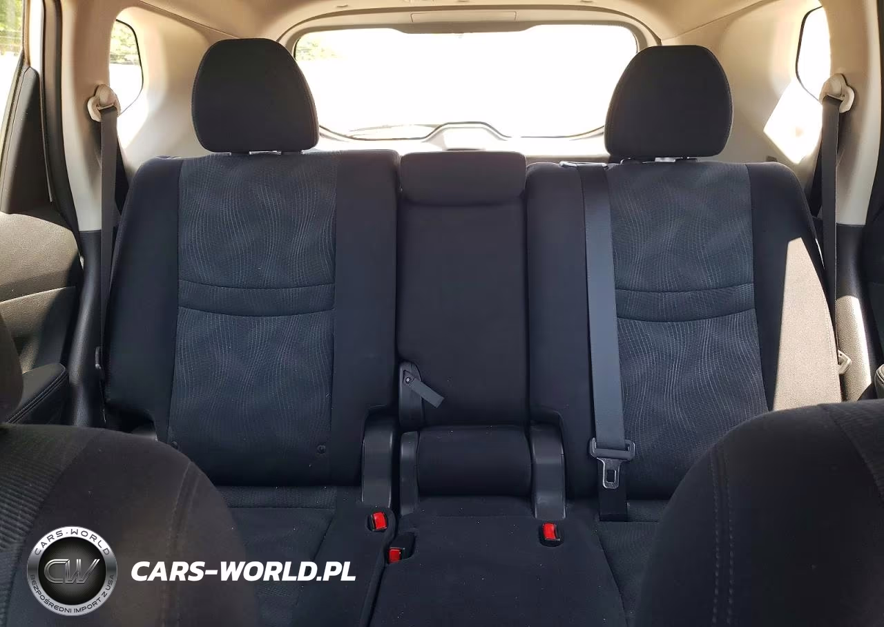 2014 Nissan Rogue S VIN:5N1AT2MV5EC851404 - 10