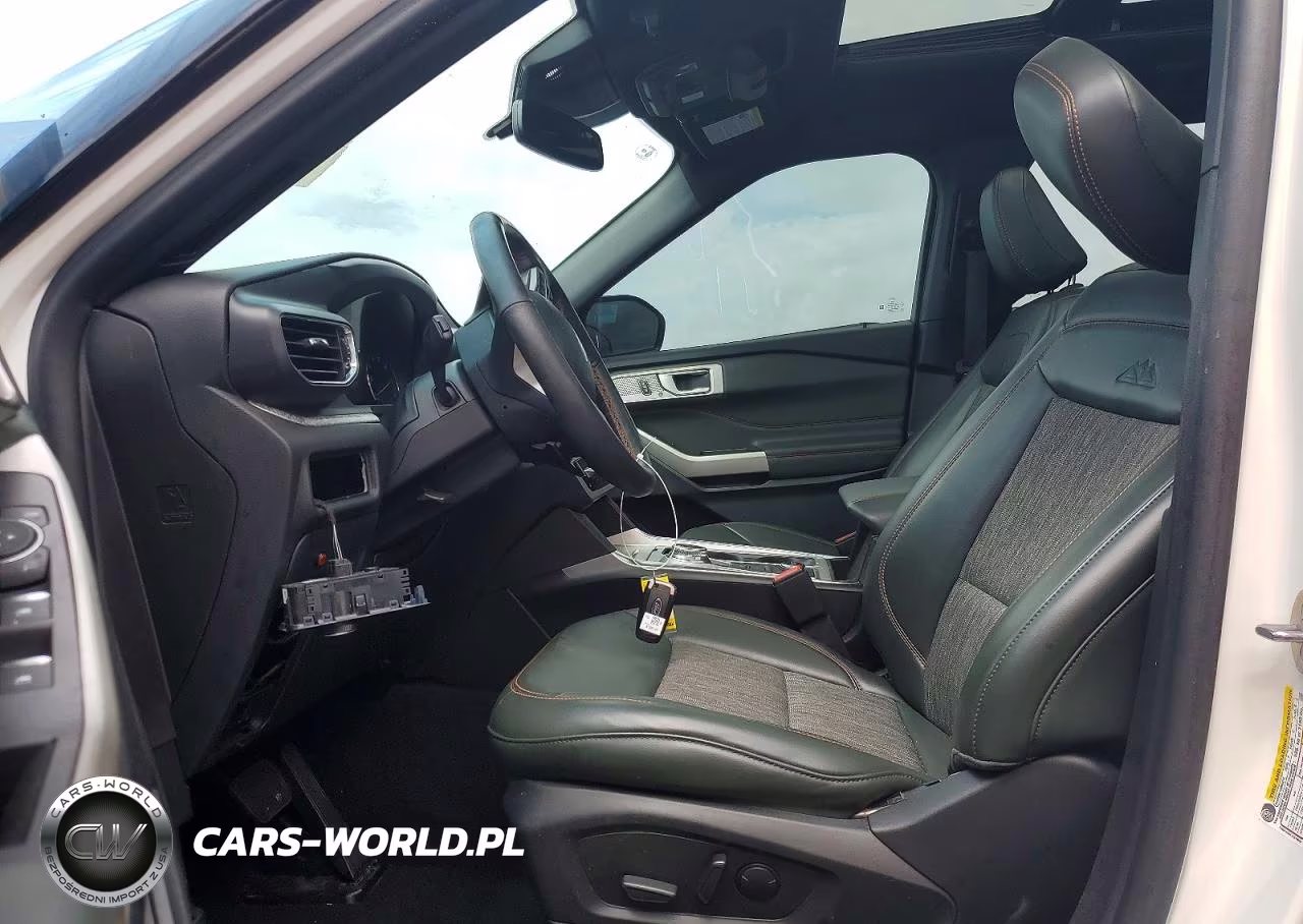 2024 Ford Explorer Timberline VIN:1FMSK8JHXRGA32587 - 7