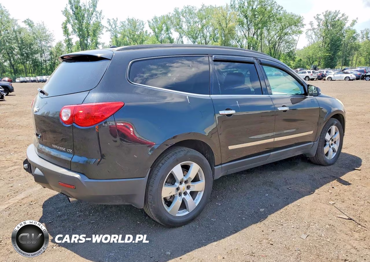 2009 Chevrolet Traverse Ltz VIN:1GNEV33D49S127611 - 3