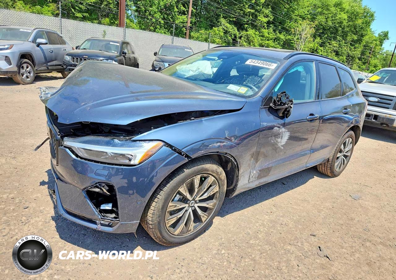 2025 Volvo Xc60 Plus – zdjęcie 1 z 14