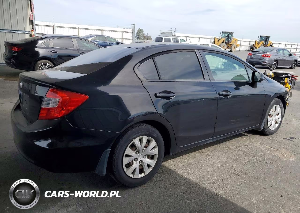 2012 Honda Civic Lx VIN:19XFB2F56CE103647 - 3