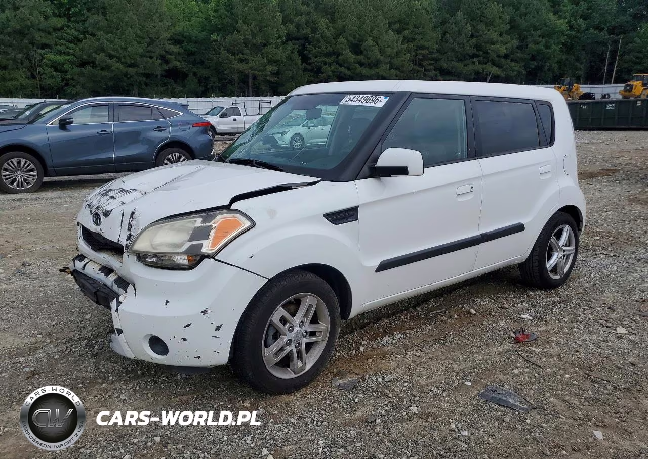 2010 Kia Soul +
