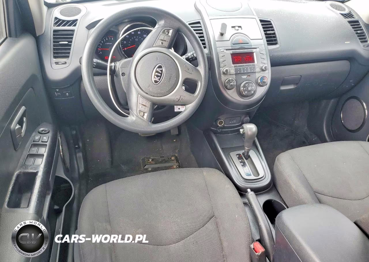 2010 Kia Soul + VIN:KNDJT2A22A7116705 - 8