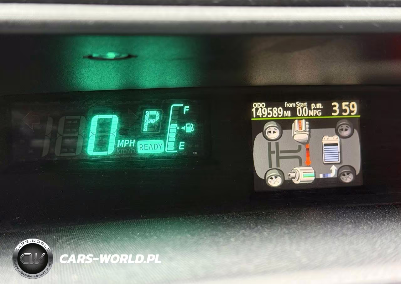 2013 Toyota Prius C Three VIN:JTDKDTB33D1045312 - 8