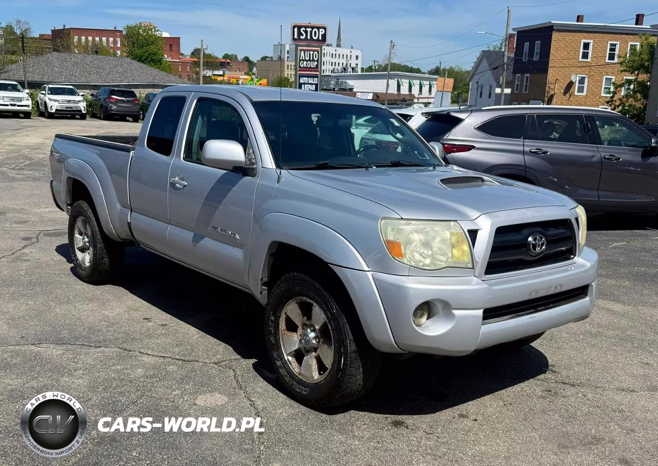 2008 Toyota Tacoma Access Cab VIN:5TEUU42N78Z572491 - 4