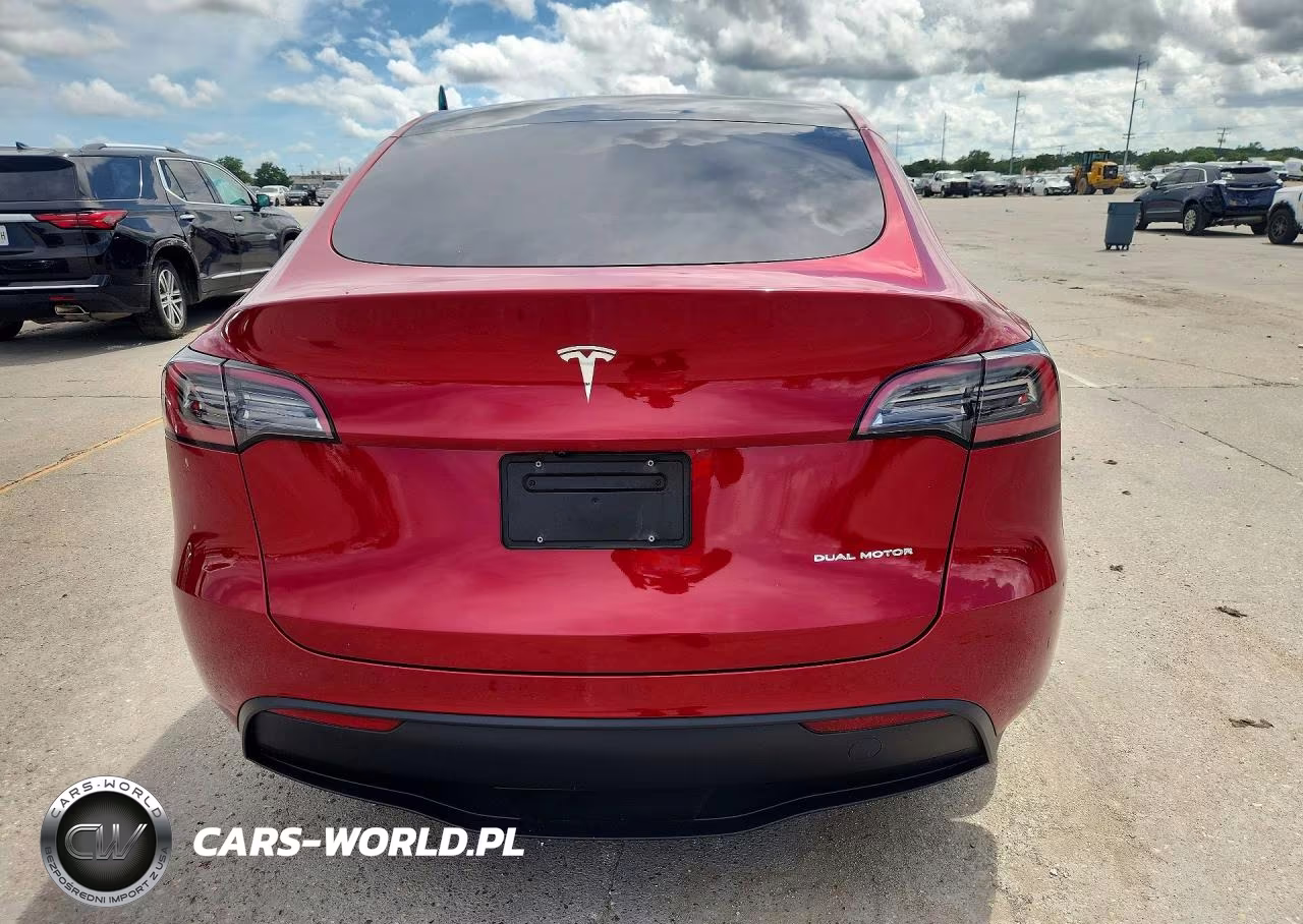 2024 Tesla Model Y VIN:7SAYGDEE6RF150805 - 6