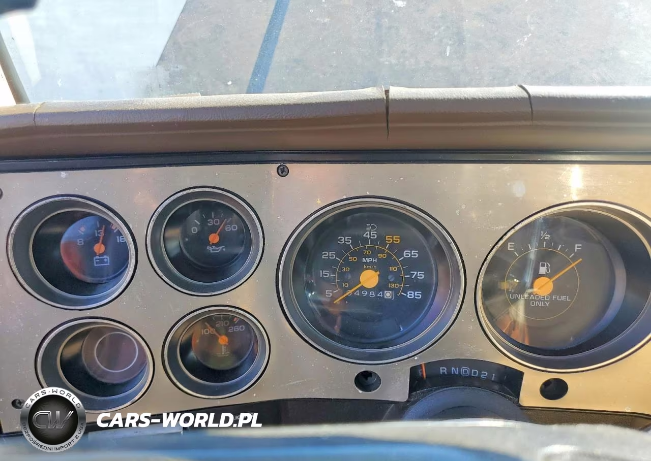 1986 GMC Sierra C1500 VIN:1GTDC14H6GF700966 - 9