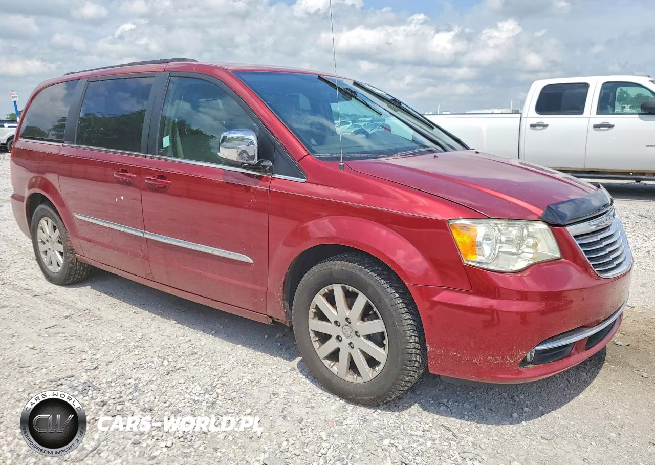 2011 Chrysler Town & Country Touring L VIN:2A4RR8DG3BR610951 - 4