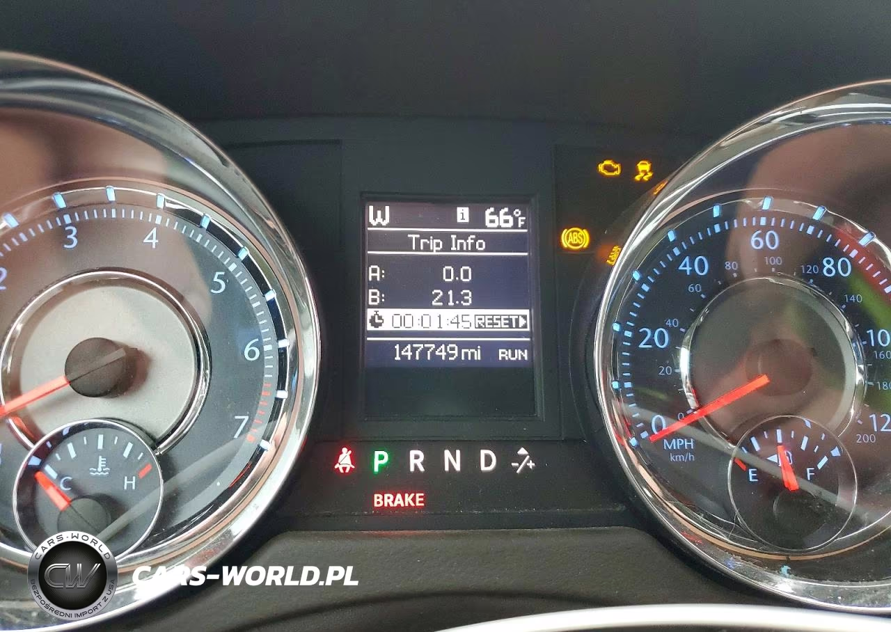 2011 Chrysler Town & Country Touring L VIN:2A4RR8DG3BR610951 - 9