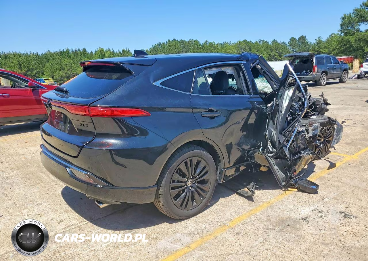 2023 Toyota Venza Nightshade Edition VIN:JTEAAAAH6PJ124429 - 3