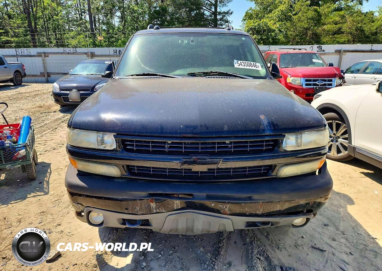 2005 Chevrolet Tahoe K1500 VIN:1GNEK13T35R176868 - 5