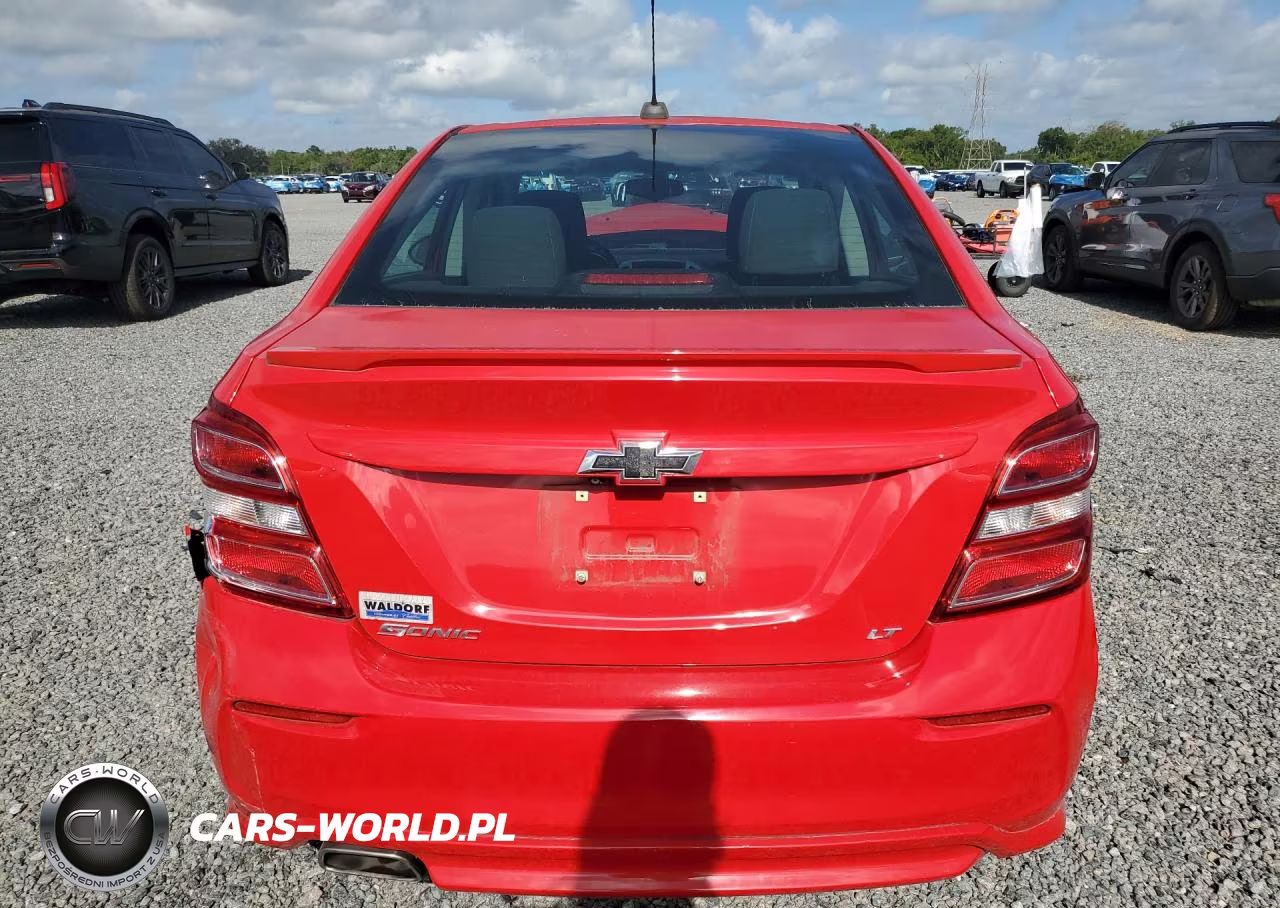 2018 Chevrolet Sonic Lt VIN:1G1JD5SH9J4101873 - 6