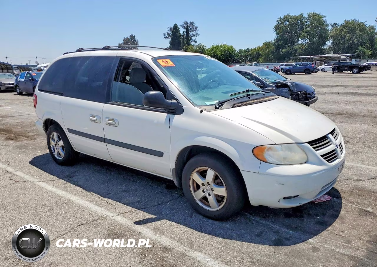 2005 Dodge Caravan Sxt VIN:1D4GP45R95B325477 - 4