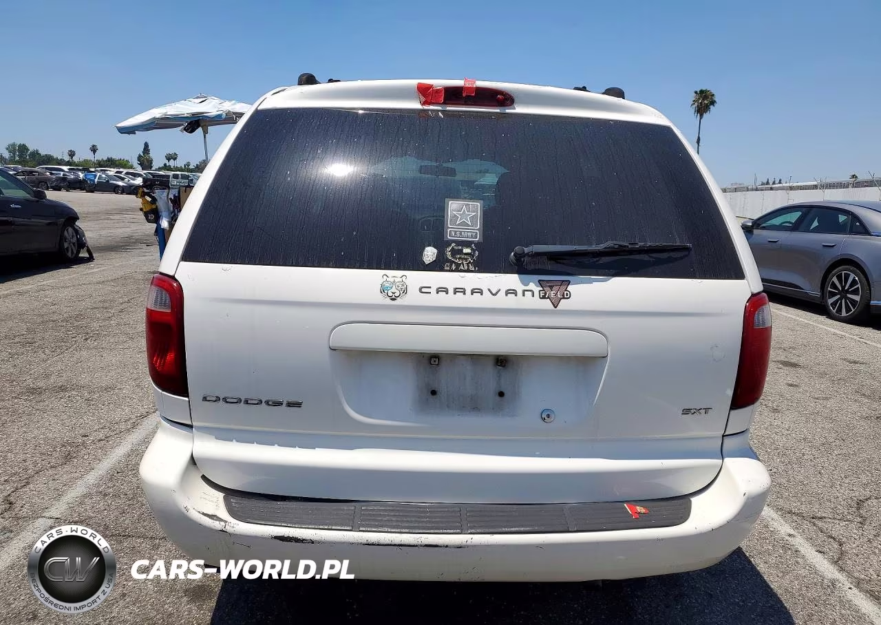 2005 Dodge Caravan Sxt VIN:1D4GP45R95B325477 - 6