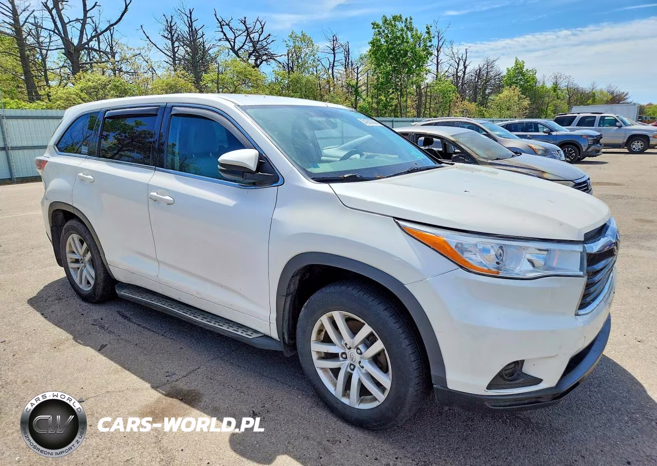 2014 Toyota Highlander Le VIN:5TDBKRFH9ES016318 - 4