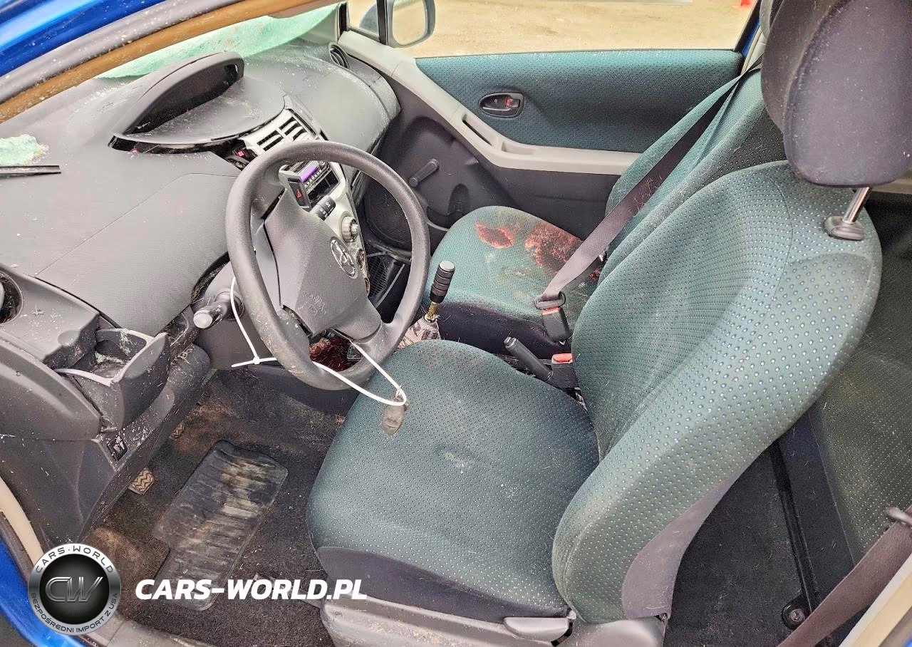 2007 Toyota Yaris Base VIN:JTDJT923875125588 - 7