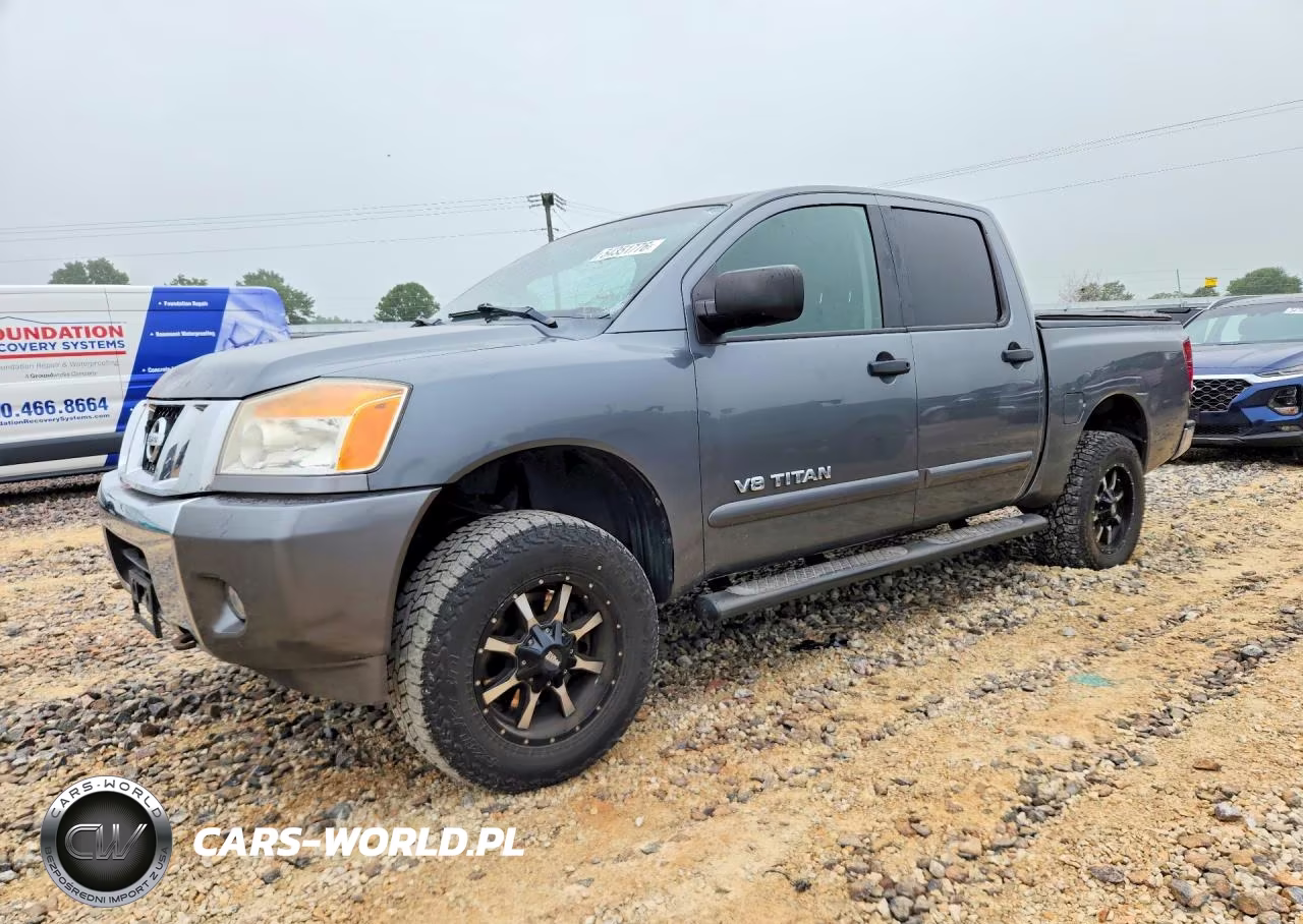 2013 Nissan Titan S