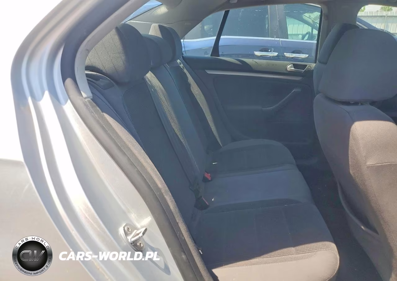 2008 Volkswagen Jetta S VIN:3VWJZ71K78M152981 - 10