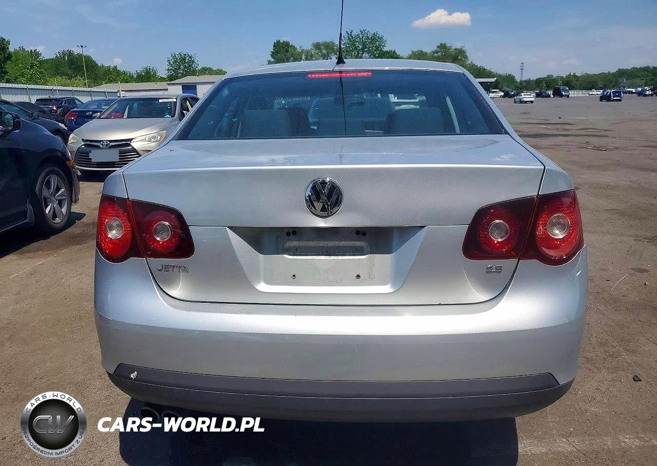 2008 Volkswagen Jetta S VIN:3VWJZ71K78M152981 - 6