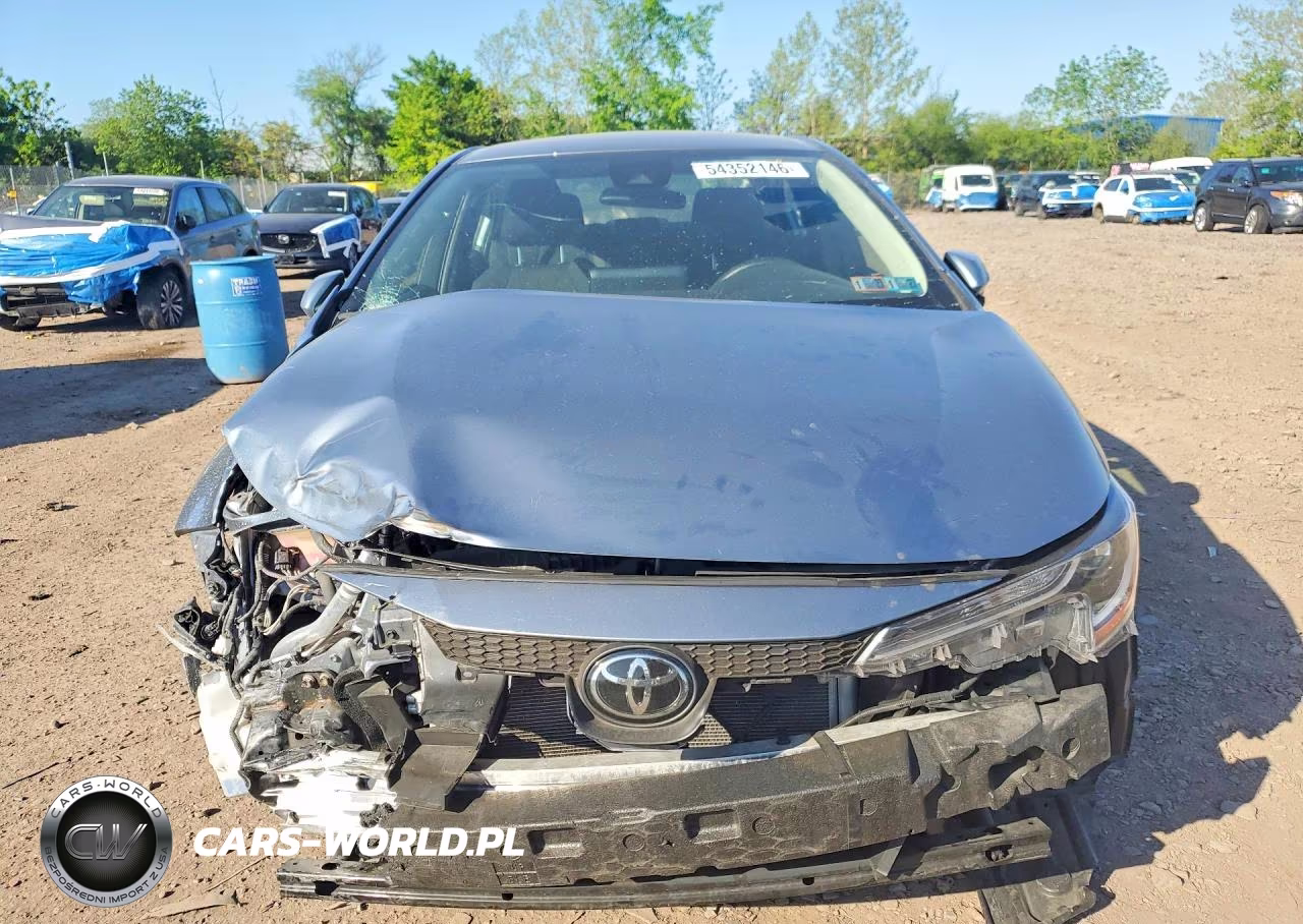2022 Toyota Corolla Le VIN:JTDEPMAE3NJ229924 - 5
