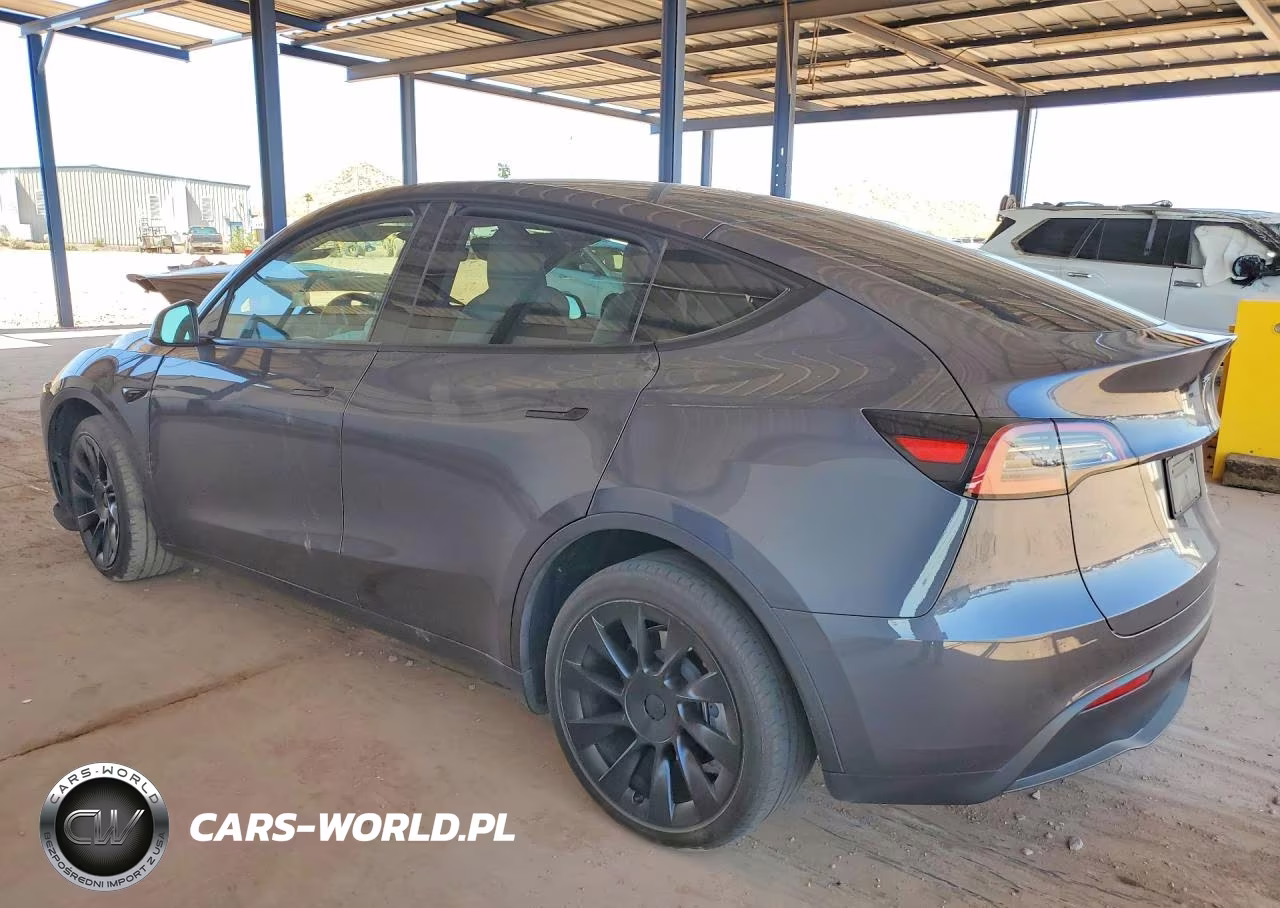 2023 Tesla Model Y VIN:7SAYGDEE5PF879892 - 2