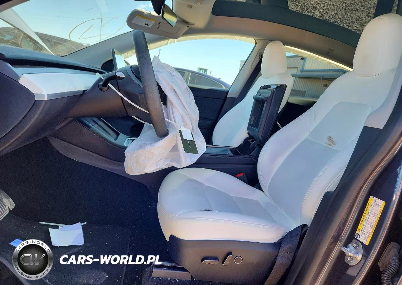 2023 Tesla Model Y VIN:7SAYGDEE5PF879892 - 7