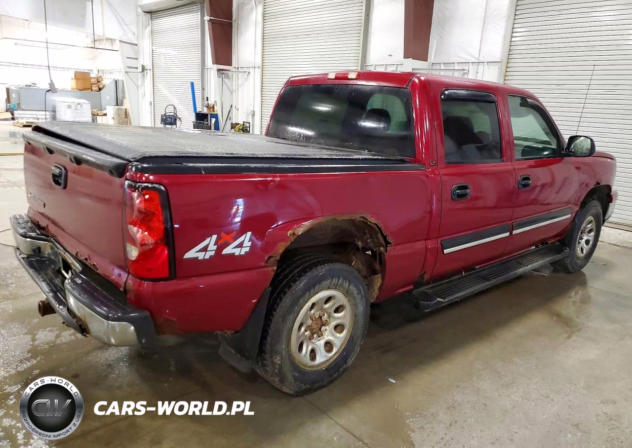 2007 Chevrolet Silverado K1500 Classic Crew Cab VIN:2GCEK13Z371161778 - 3