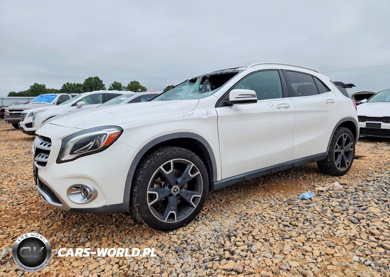 2019 Mercedes-Benz Gla 250 4Matic – zdjęcie 1 z 12