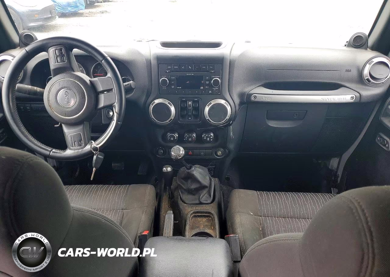 2011 Jeep Wrangler Unlimited Rubicon VIN:1J4BA6H13BL507895 - 8