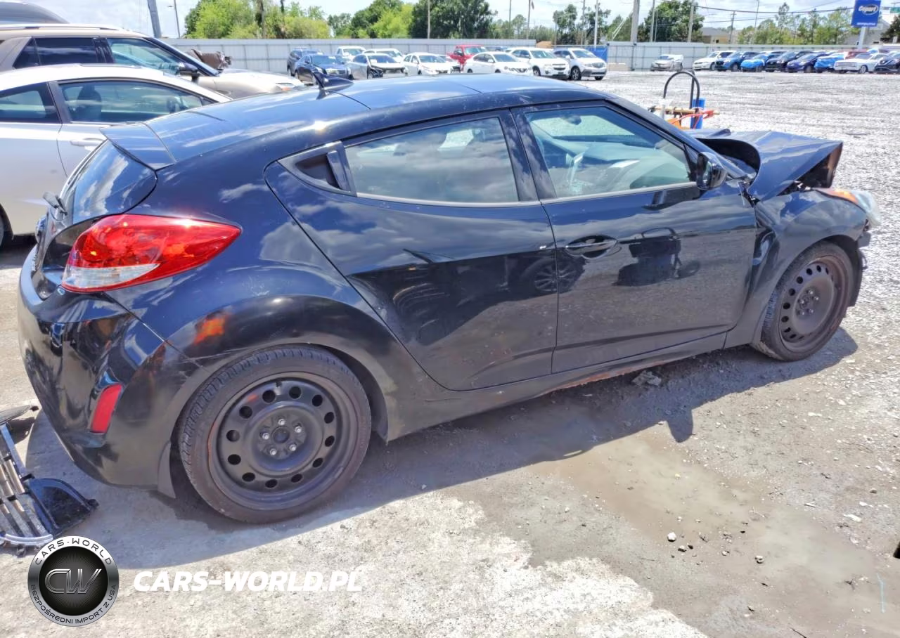 2012 Hyundai Veloster Base VIN:KMHTC6AD5CU048160 - 3