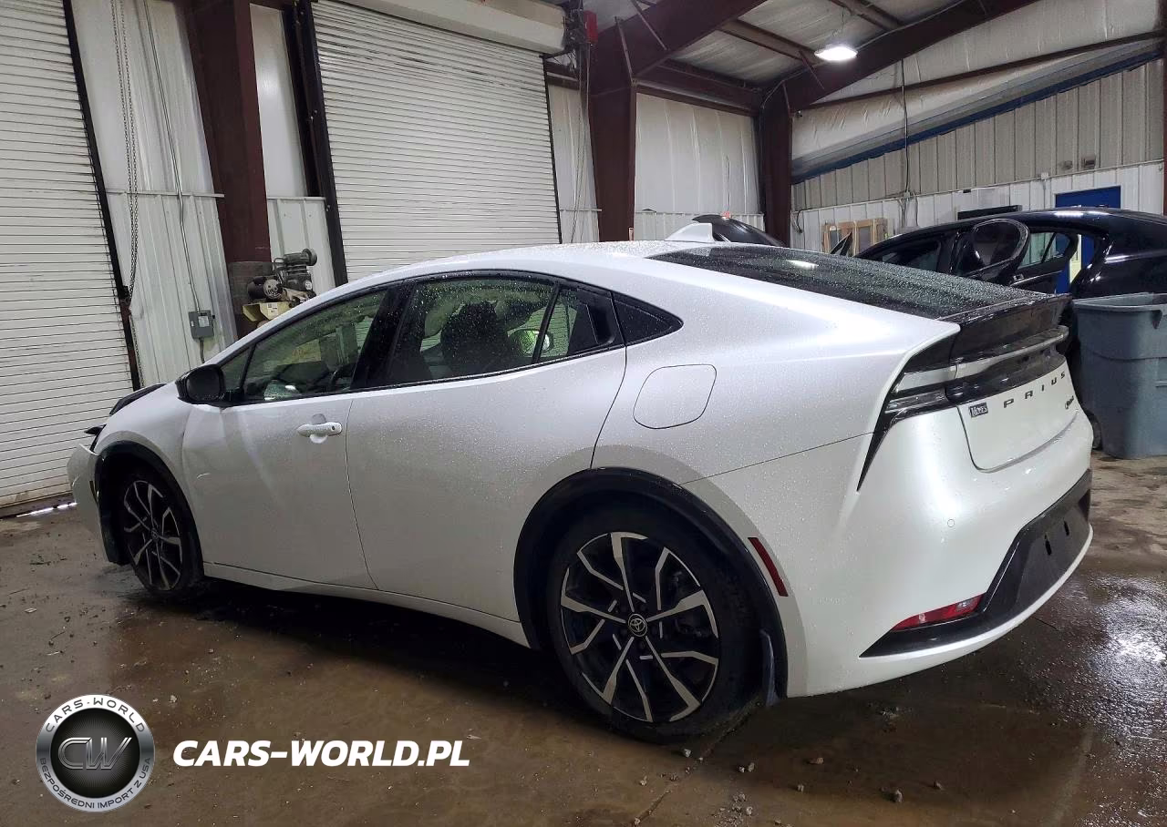 2024 Toyota Prius Prime Xse VIN:JTDACACU2R3036154 - 2