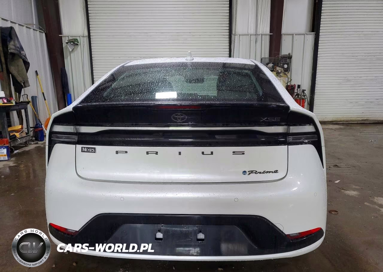 2024 Toyota Prius Prime Xse VIN:JTDACACU2R3036154 - 6