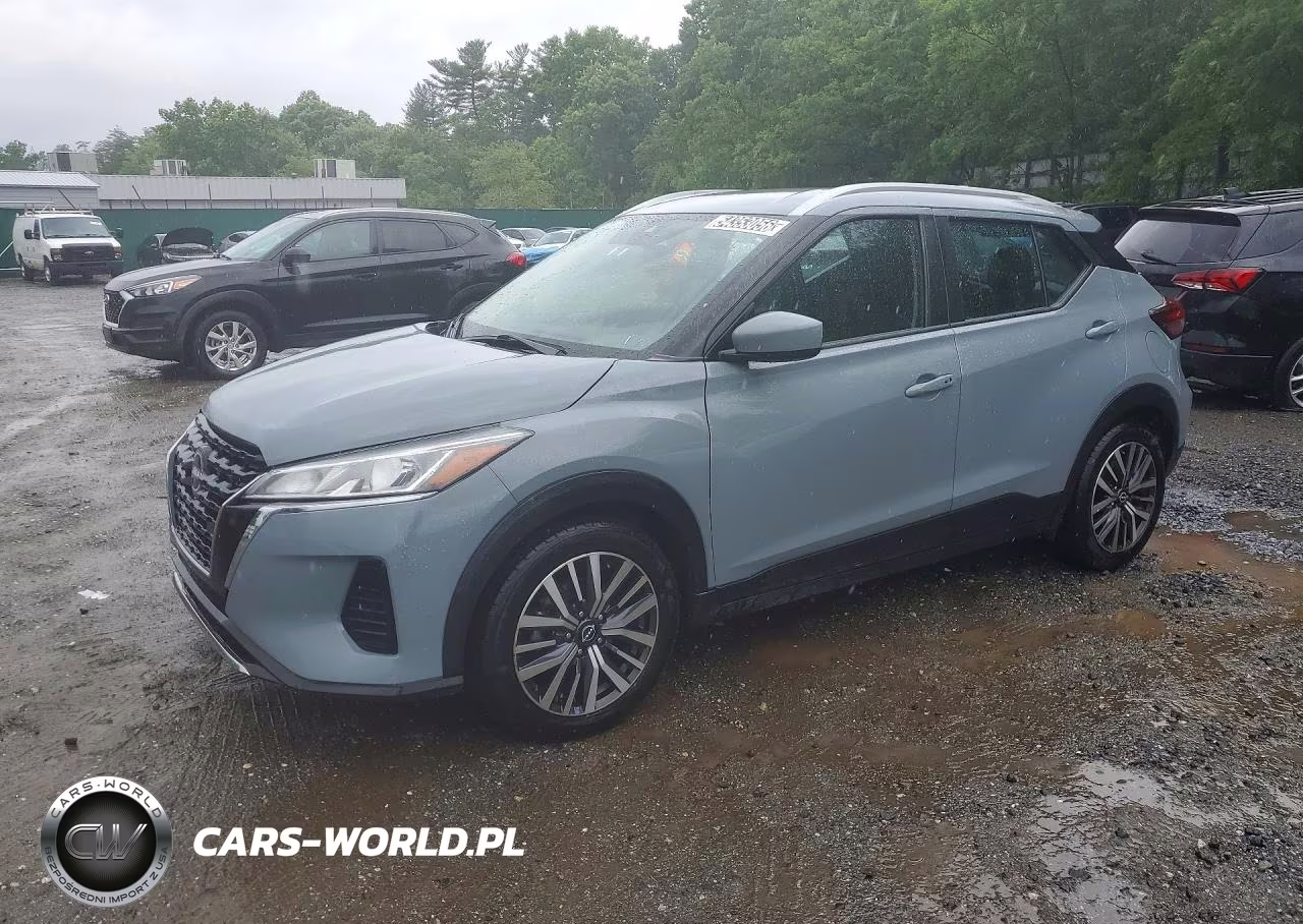 2023 Nissan Kicks Sv