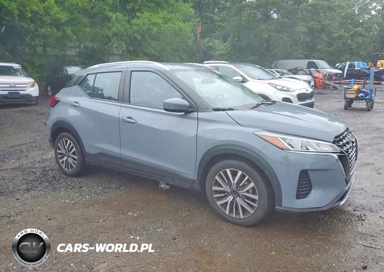 2023 Nissan Kicks Sv VIN:3N1CP5CV0PL514010 - 4