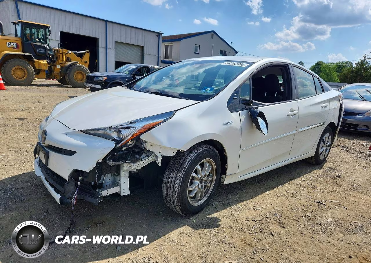 2018 Toyota Prius Three