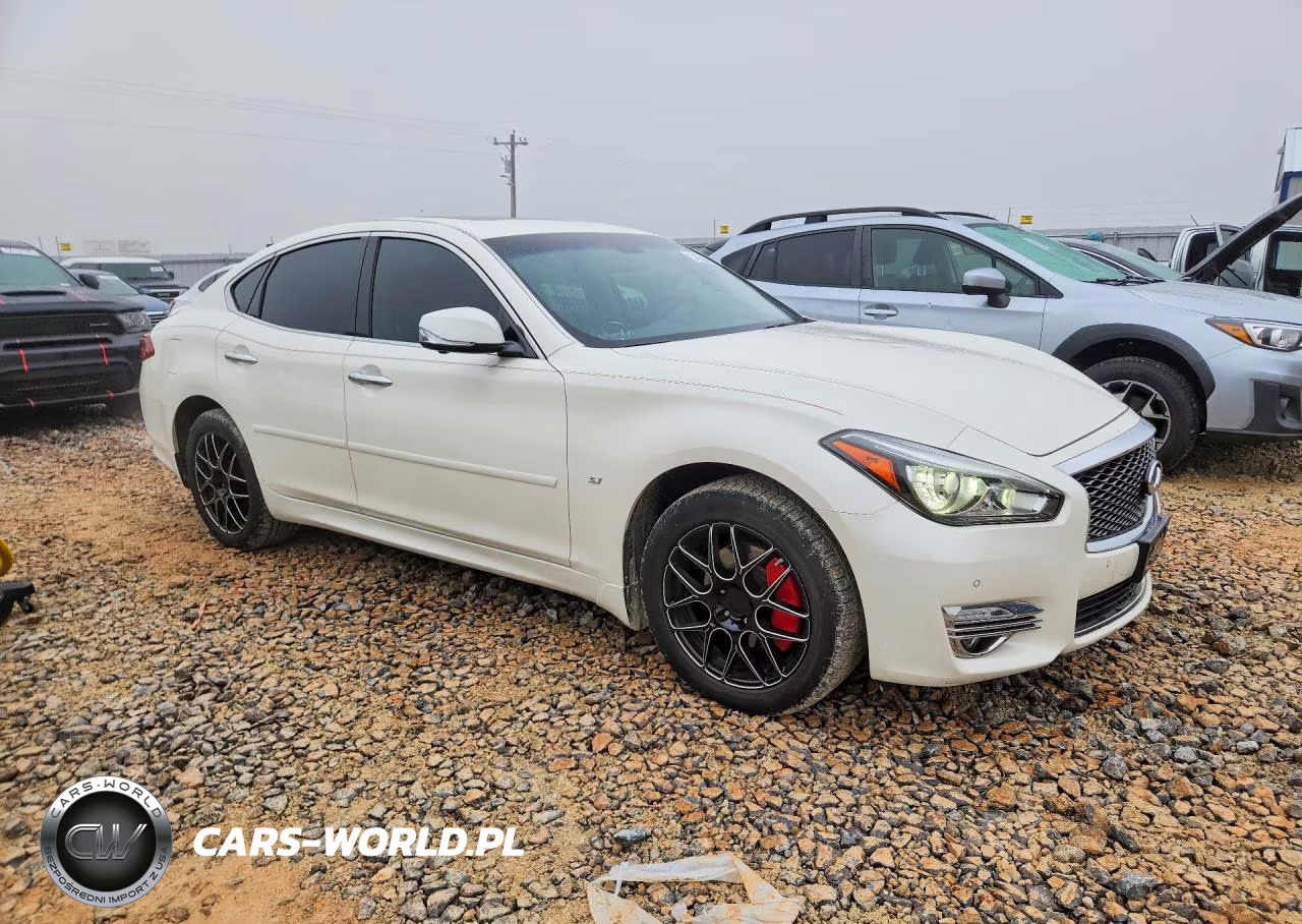 2019 Infiniti Q70 3.7 Luxe VIN:JN1BY1AR2KM585554 - 4