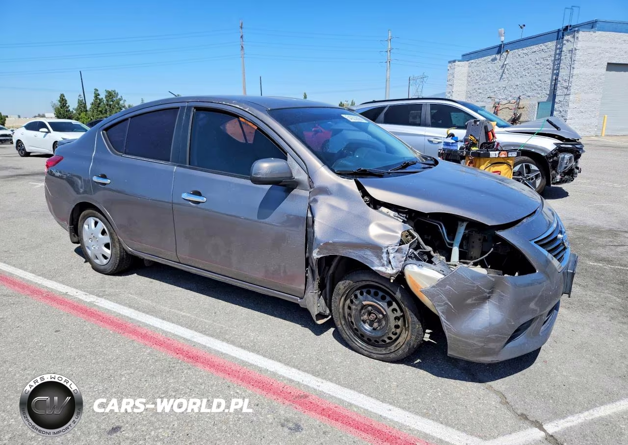 2013 Nissan Versa 1.6 S VIN:3N1CN7AP8DL892979 - 4