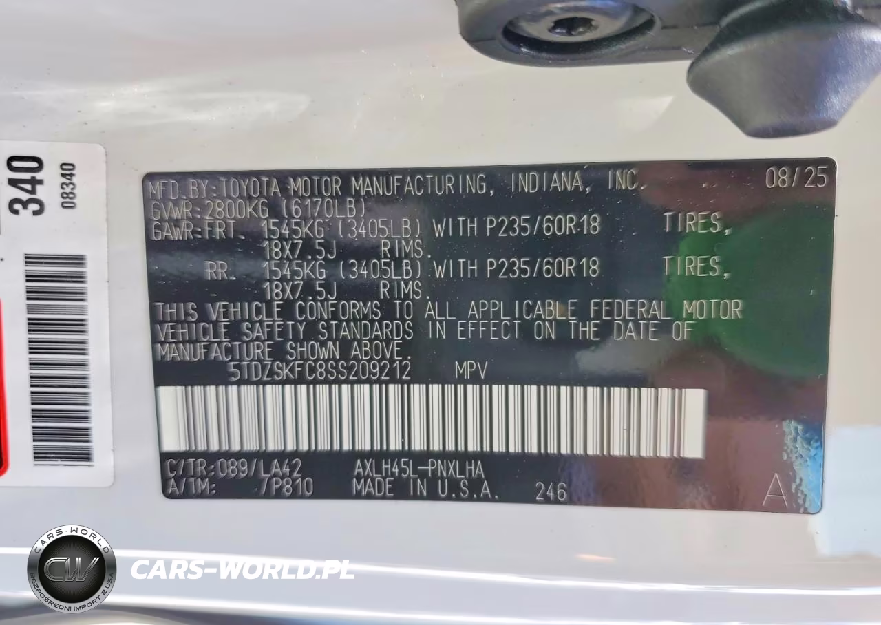 2025 Toyota Sienna Limited 7-Passenger VIN:5TDZSKFC8SS209212 - 13