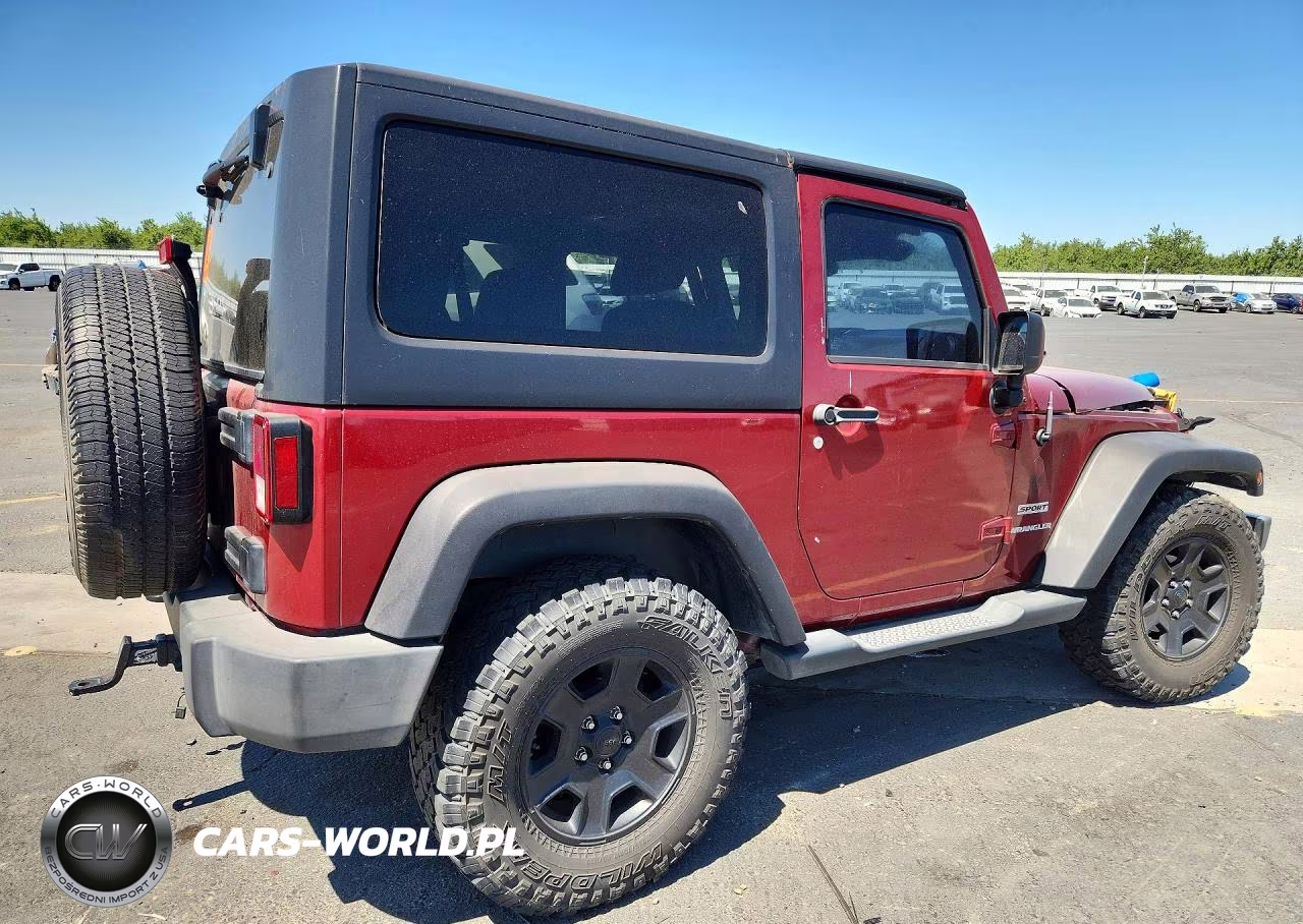 2013 Jeep Wrangler Sport VIN:1C4GJWAG4DL508065 - 3