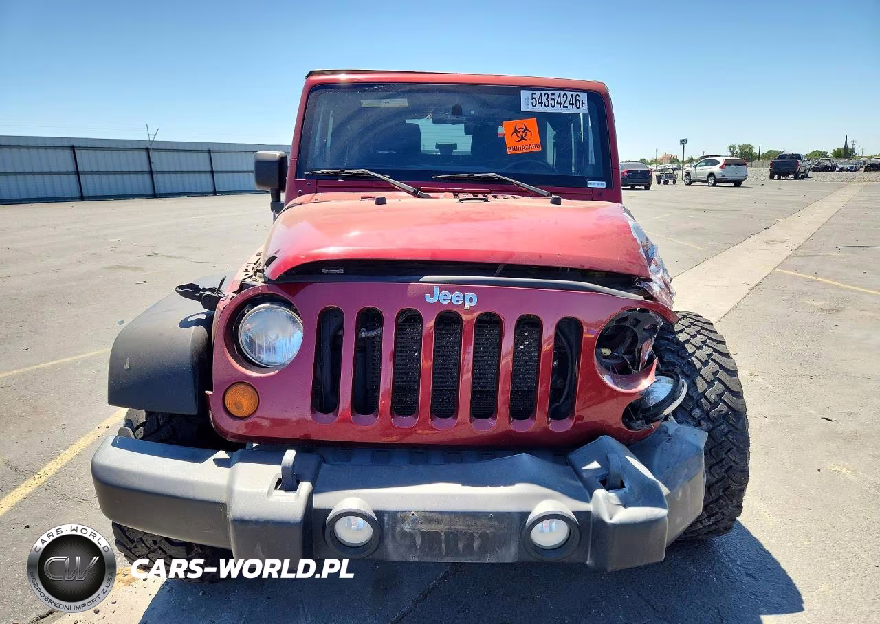 2013 Jeep Wrangler Sport VIN:1C4GJWAG4DL508065 - 5