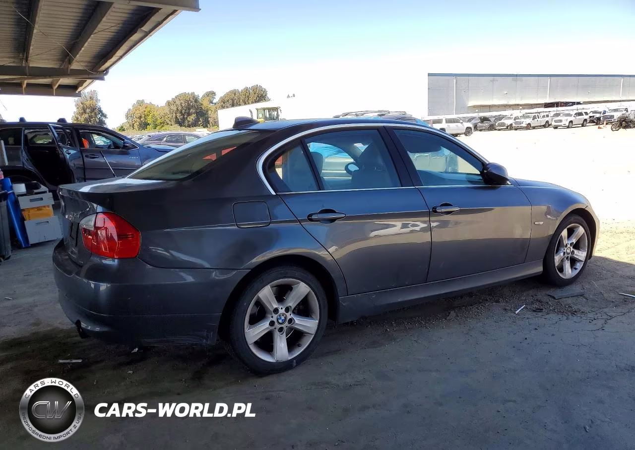 2007 BMW 335 I VIN:WBAVB73557KY61072 - 3